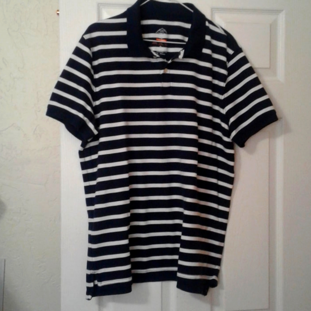 Men's polo shirt.